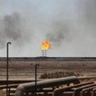 Ngành dầu mỏ nín thở trước cơn giận của Iran
